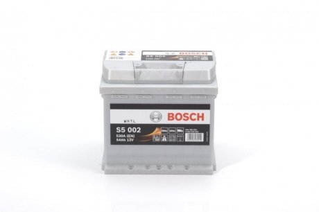 Акумуляторна батарея 12В/54Ач/530А BOSCH 0 092 S50 020