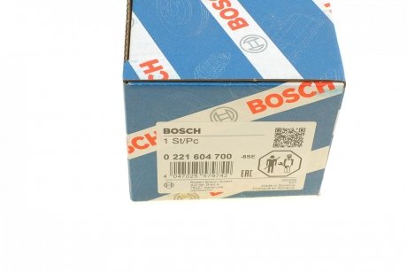 Катушка зажигания BOSCH 0 221 604 700