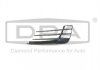 Решетка переднего бампера левая VW Golf (12-) DPA 88531275102 (фото 1)