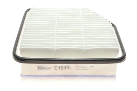 Фільтр повітряний Toyota/Lexus IS 220 d, RAV 4 III 2.2 D-4D, 2.2 D-CAT HENGST FILTER E1049L