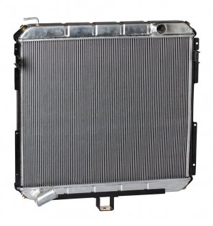 Радиатор охлаждения 33104 Валдай (КАММИНС) (алюм-паяный) LUZAR LRc 03106b