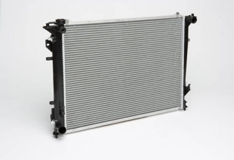 Радиатор охлаждения (алюм) Sonata 2.0/2.4/3.3 (05-) АКПП LUZAR LRc HUSo05380