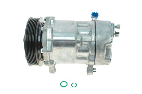 Компресор кондиціонера LT/Т4 2.5-2.8 TDI 95-06 MAHLE / KNECHT ACP 79 000S (фото 1)